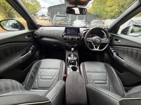 Nissan Juke 1.0 DIG-T Tekna+ DCT Auto Euro 6 (s/s) 5dr 25