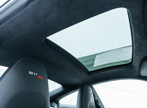 Porsche 911 50th Anniversary Edition 18