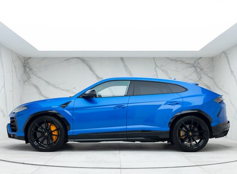 Lamborghini Urus 2