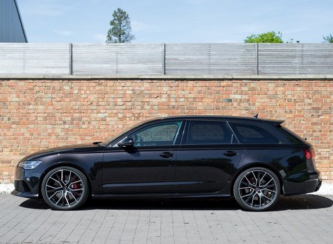 Audi RS6 Avant Performance 2