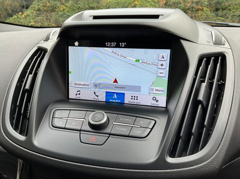 Ford Kuga TITANIUM TDCI 25
