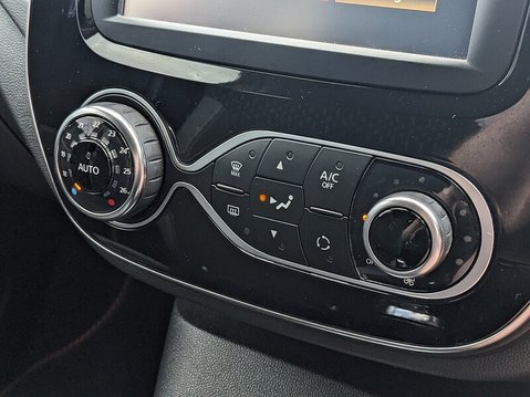 Renault Captur DYNAMIQUE S NAV DCI 23