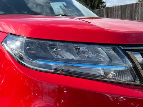 Suzuki Vitara SZ-T BOOSTERJET MHEV 17