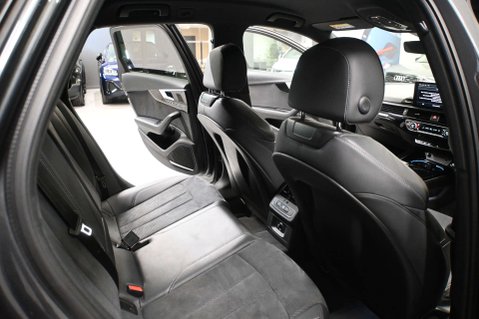 Audi A4 2.0 A4 Black Edition 40 TDI MHEV Quattro Semi-Auto 4WD 5dr 12