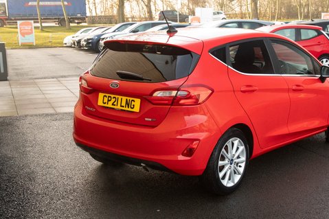 Ford Fiesta TITANIUM MHEV 8