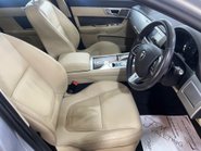 Jaguar XF D LUXURY 8