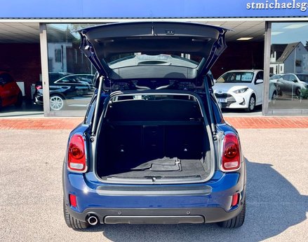 Mini Countryman 1.5 Countryman Cooper Auto 5dr 67