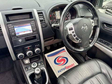 Nissan X-Trail 2.0 dCi Tekna 4WD Euro 5 5dr (AVM) 15