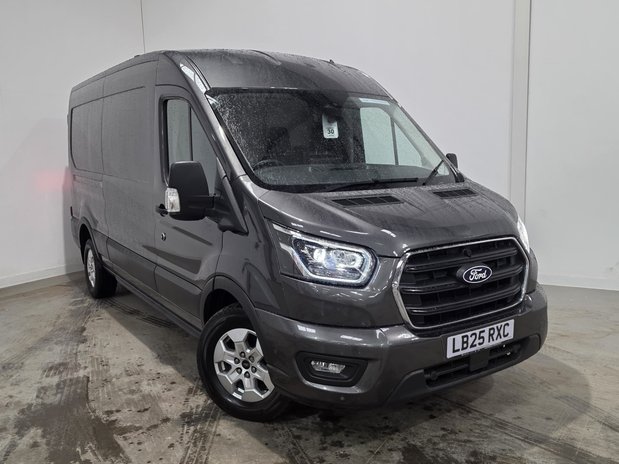 Ford Transit Transit 350 L3 Diesel FWD 2.0 Eco blue 165ps H2 Limited Van [NAV} 1