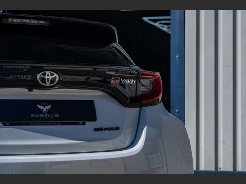 Toyota GR Yaris 1.6 GR Yaris Circuit 4WD 4WD 3dr 27