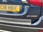 Mitsubishi Outlander DI-D 4 21