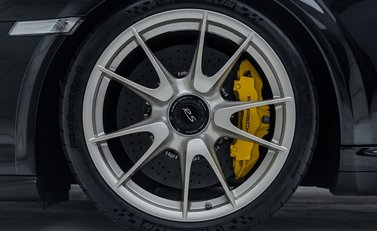 Porsche 911 GT2 RS (997) 10