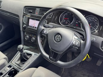 Volkswagen Golf 2.0 TDI BlueMotion Tech GT Euro 5 (s/s) 5dr