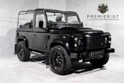Land Rover Defender 90 TD SOFT TOP XS. MOMO WHEEL. HEATED SEATS. ALPINE STEREO. REAR BENCH SEATS.
