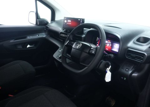 Vauxhall Combo Life Combo Life Design EV 5dr 37