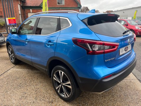 Nissan Qashqai 1.5 DCI N-CONNECTA 11