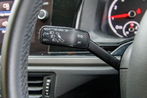Volkswagen Polo SE EVO 12
