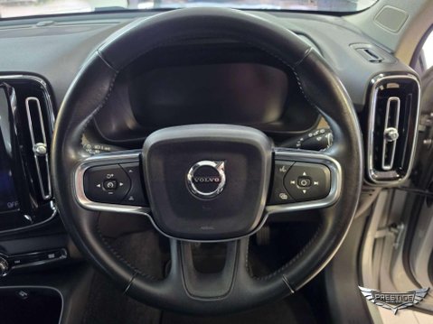 Volvo XC40 1.5 T3 Inscription Euro 6 (s/s) 5dr 57