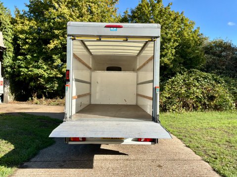 Renault Trucks Uk Master 2.3 dCi ENERGY 35 Business Luton Manual FWD LWB Euro 6 (s/s) 145 BHP 7