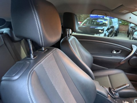 Renault Megane 1.5 dCi ENERGY Dynamique TomTom Euro 5 (s/s) 3dr 16