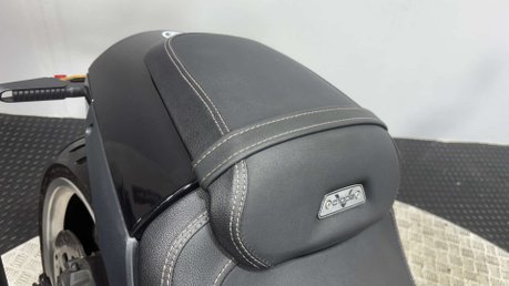 MBP C 2024 ONLY 3K 1 OWNER CRUISER BIKE 1000CC TOURER BIKE 7