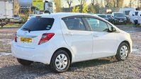 Toyota Yaris 1.33 Dual VVT-i Design Hatchback 5dr Petrol Multidrive S Euro 6 (99 ps) 57