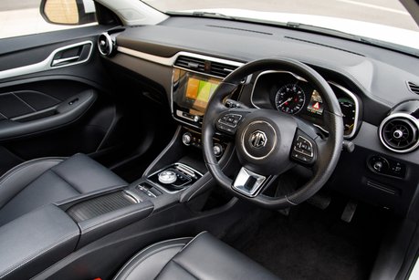 MG ZS EXCLUSIVE