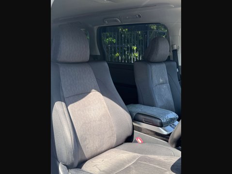 Toyota Alphard Hybrid 40