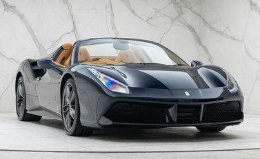 Ferrari 488 SPIDER 12