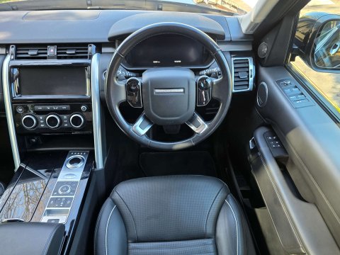 Land Rover Discovery 3.0 Discovery Luxury HSE SD6 Auto 4WD 5dr 15