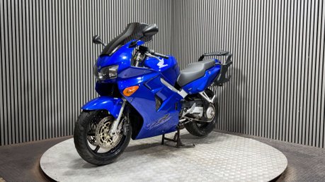 Honda VFR 2000 FUEL INJECTED NON VTEC ONLY 27K 1 OWNER PROJECT BIKE 800CC 6