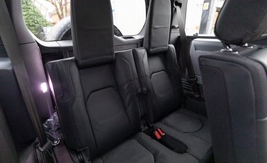 Land Rover Defender 110 X P400 16