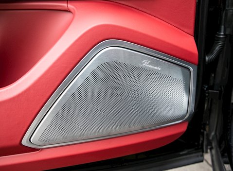 Porsche Cayenne Turbo 22