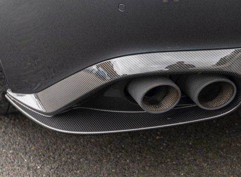 Aston Martin Vanquish S Ultimate 33