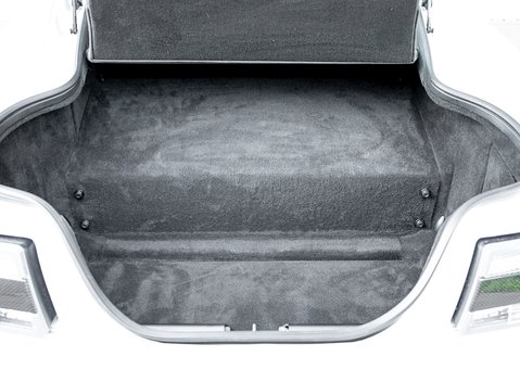 Aston Martin Vantage GT8 30