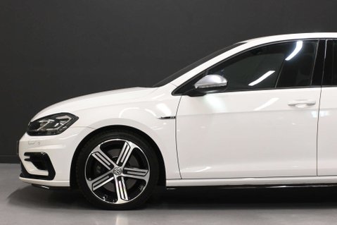 Volkswagen Golf 2.0 Golf R TSi 4WD 5dr 42