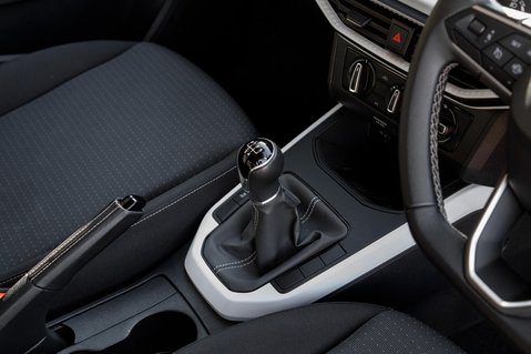 SEAT Arona TSI SE TECHNOLOGY 29