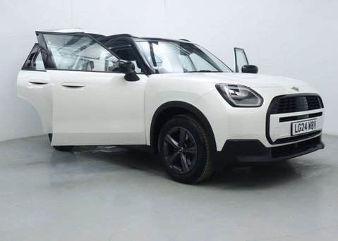 Mini Countryman 1.5C MHEV Classic SUV 5dr Petrol Hybrid Auto Euro 6 (s/s) (170 ps) 50