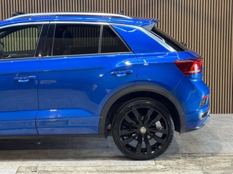 Volkswagen T-Roc 1.5 T-Roc R-Line TSi Evo Semi-Auto 5dr 29