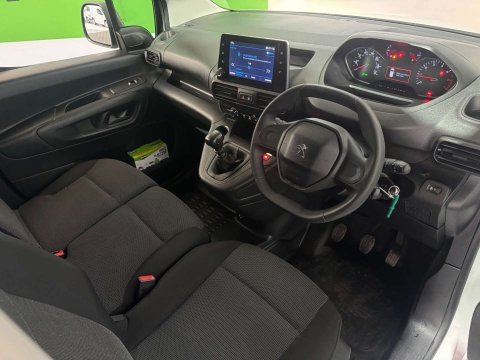 Peugeot Partner 1.5 Partner Professional Premium+ BHDi 2