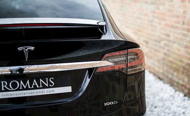 Tesla Model X 100D 27