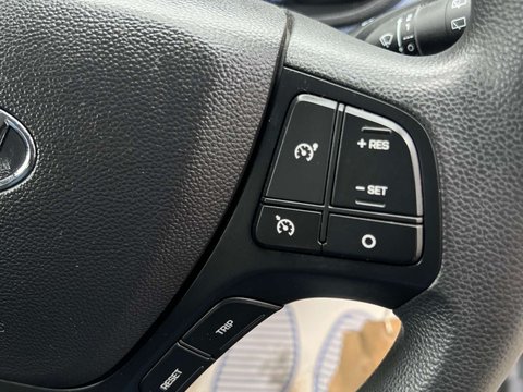 Hyundai i10 1.0 i10 SE 5dr 36