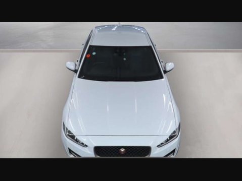 Jaguar XE 2.0 XE R-Sport D Auto 4dr 10
