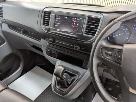 Vauxhall Vivaro 1.5 Vivaro 2900 Sportive S/S 45