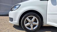 Volkswagen Touran 1.4 TSI BlueMotion Tech SEL MPV 5dr Petrol DSG Euro 6 (s/s) (150 ps) 36