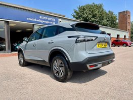 Nissan Qashqai 1.3 Qashqai Acenta Premium DiG-T MHEV 5dr 78