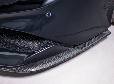 Ferrari SF90 Stradale 30