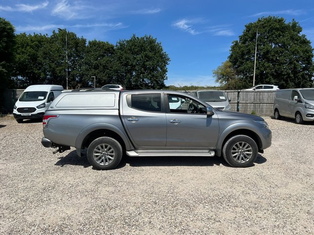 Mitsubishi L200 L200 Barbarian Di-D Auto 5