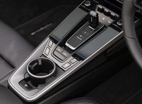 Porsche 911 Targa 4S (992) 21