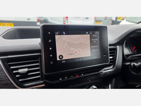 Renault Trafic EXTRA SPORT LL30 L2 H1 DCIV CREW VAN 2.0 DCI 150ps EU6 18